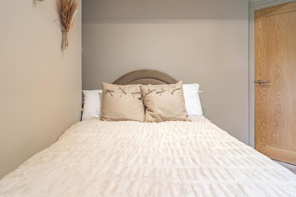 Cottage Cwtch Pontneddfechan ภายนอก รูปภาพ