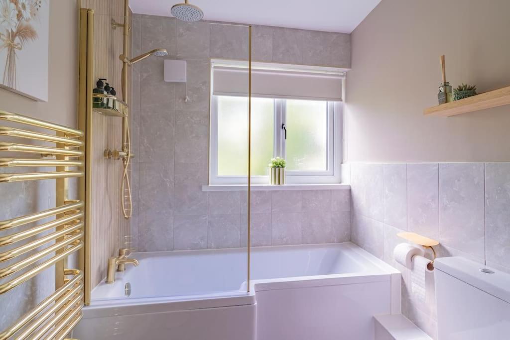 Cottage Cwtch Pontneddfechan ภายนอก รูปภาพ