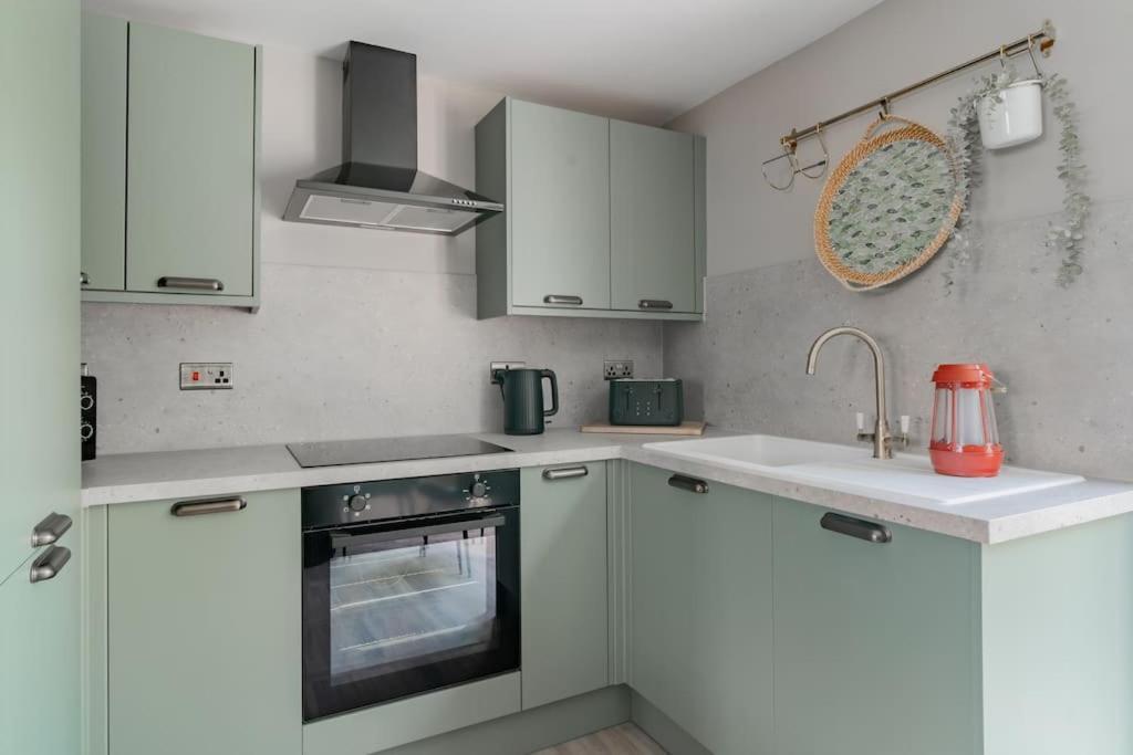 Cottage Cwtch Pontneddfechan ภายนอก รูปภาพ